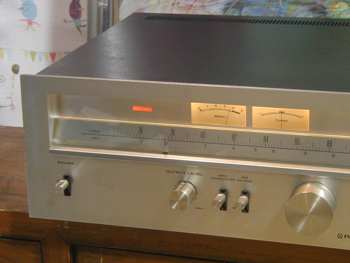 ☆パイオニア製TX-8800,ＦＭステレオ、ＡＭチューナーです。当時44500円していました。☆