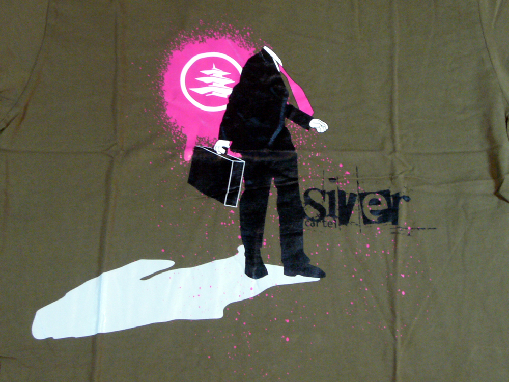 SIVER CARTEL サイバーカーテル 半袖Tシャツ カットソー CORPORATE T-SHIRT スキー カーキ Mサイズ(USサイズ) 新品_画像3