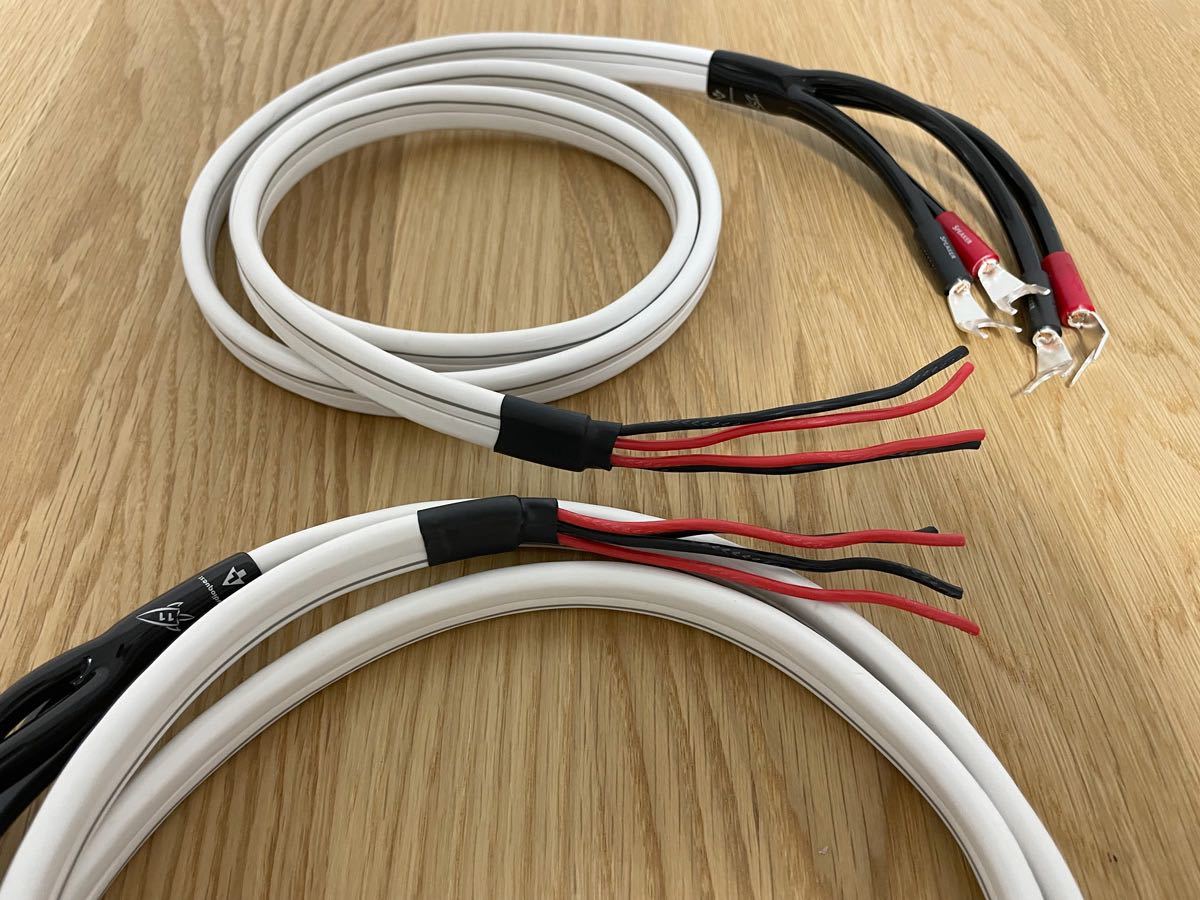 美品 Audioquest Rocket 11 スピーカーケーブル 1.4mペア 美品 Audioquest Rocket 11 スピーカーケーブル 1.4mペア