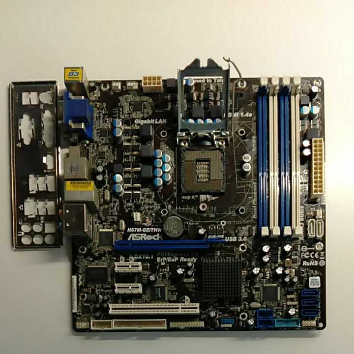 ASRock H67M-GE/THW / LGA 1155対応 MicroATXマザーボード / 動作確認