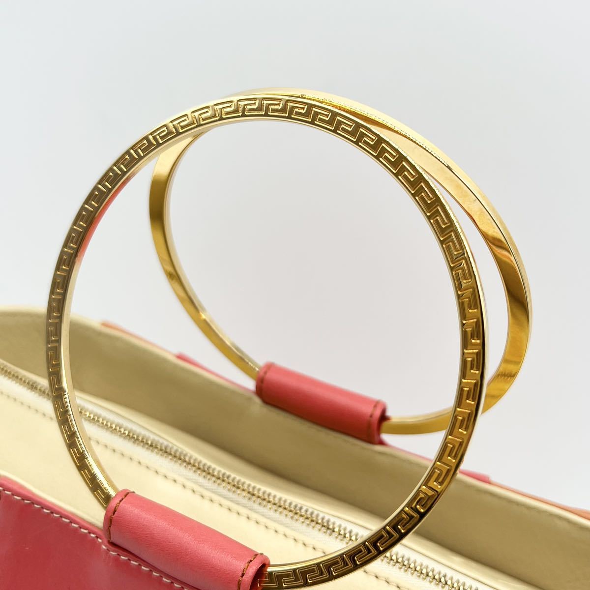 1円□幻の逸品□GIANNI VERSACE ヴェルサーチ メデューサ エンボス