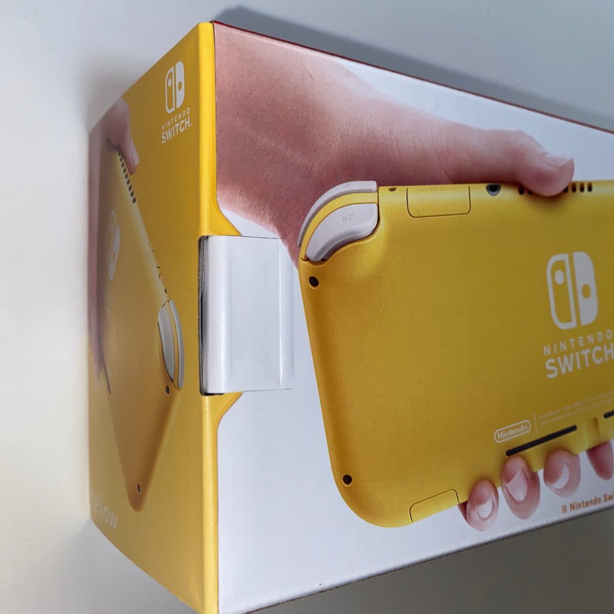 未開封 新品 Nintendo Switch Lite ニンテンドースイッチ本体 イエロー