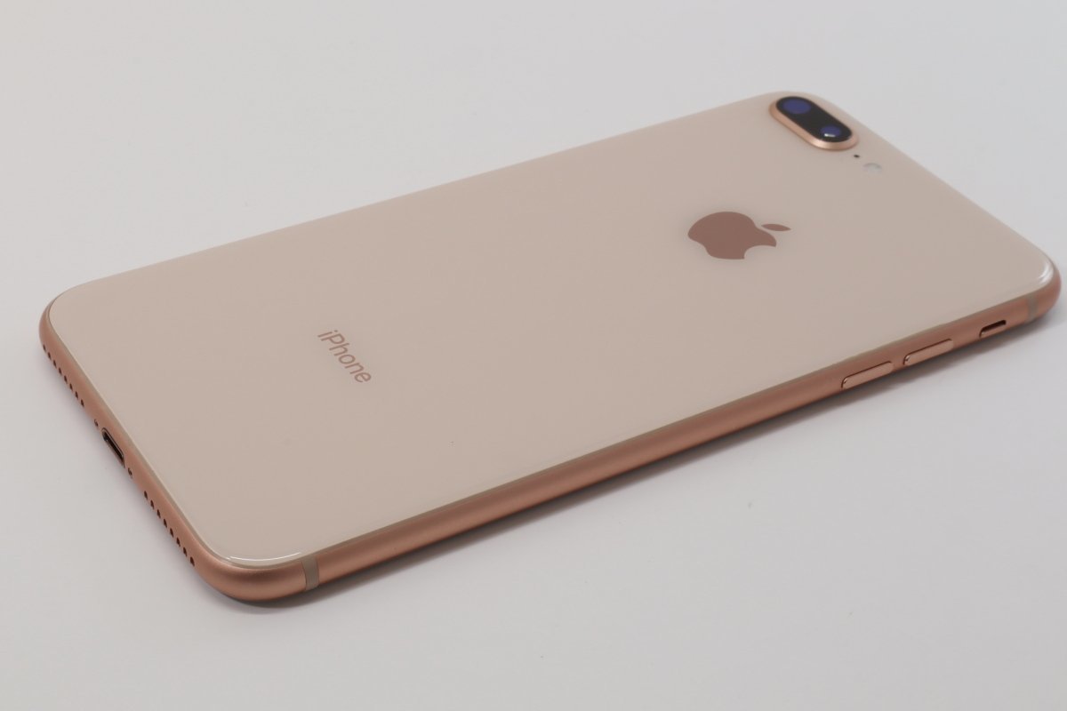 Apple iPhone8 Plus 64GB Gold A1898 MQ9M2J/A バッテリ83% SIMフリー 