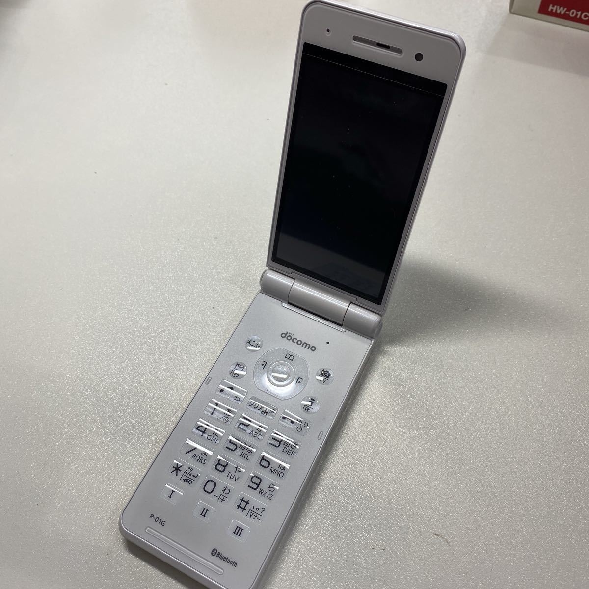 P-01G ホワイト 未使用 docomo Panasonic item details | Yahoo! Japan
