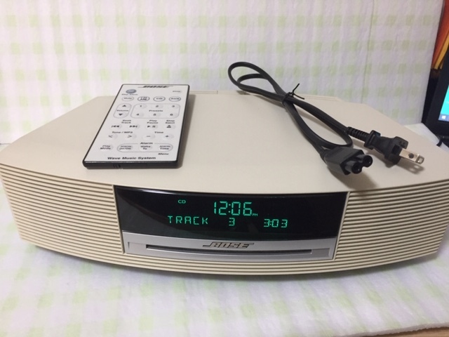 美品 BOSE CDデッキ Wave music system 型番AWRCCC ボーズ ウェーブ