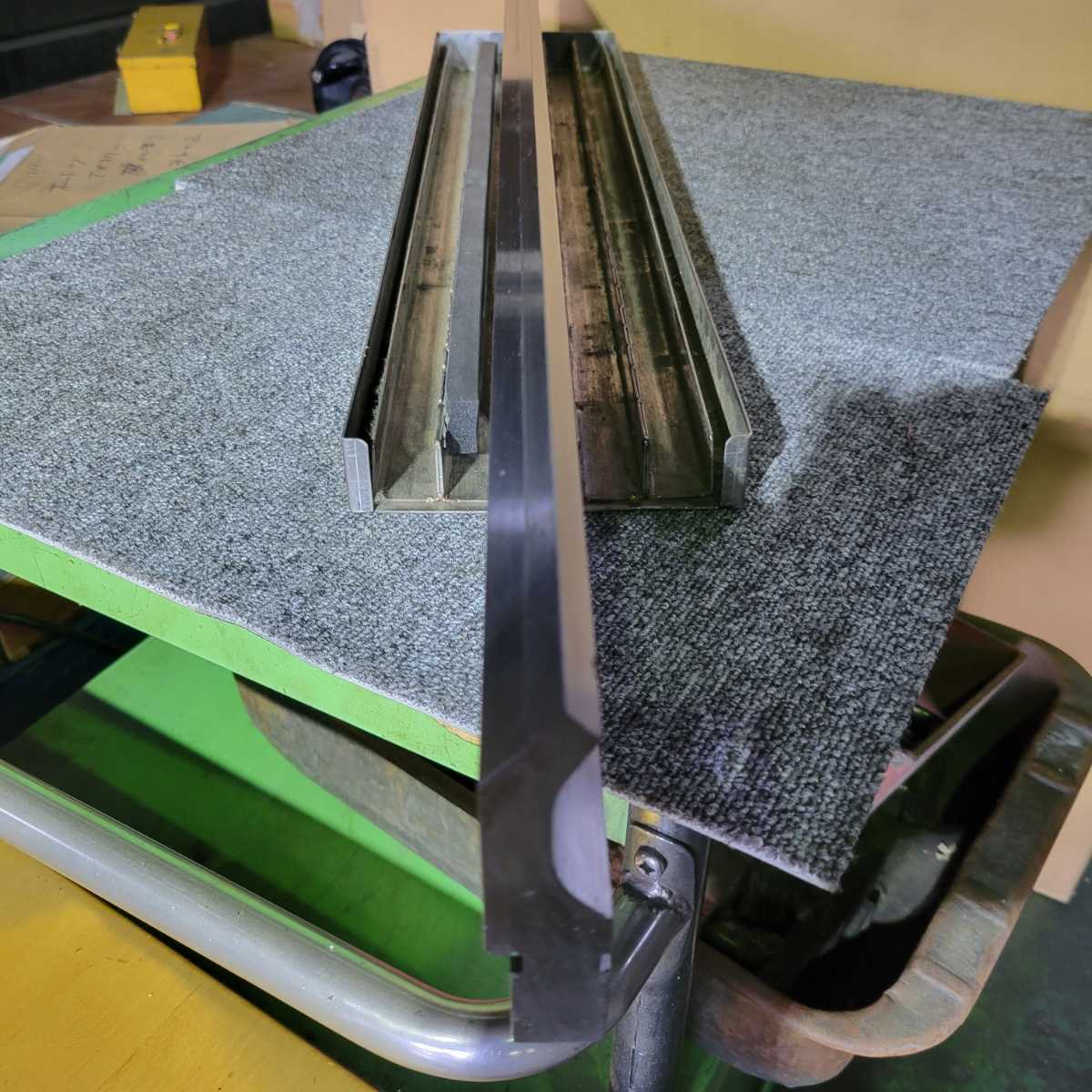 コマツ 金型 ベンダー GN028A 88°用 ヤゲン Lサイズ | www
