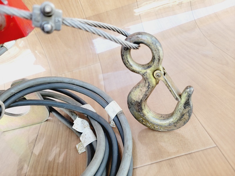 新ダイワ】SW151RB マイティウインチ 電動ウインチ 150㎏ 動作 新ダイワ】SW151RB マイティウインチ 電動ウインチ 150㎏ 動作