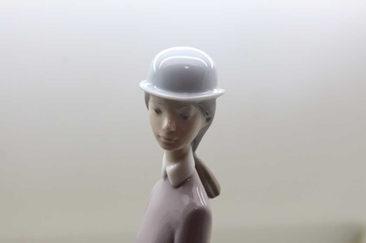 リヤドロ LLADRO 白い馬の少女 陶器人形 フィギュリン 置物 リヤドロ LLADRO 白い馬の少女 陶器人形 フィギュリン 置物