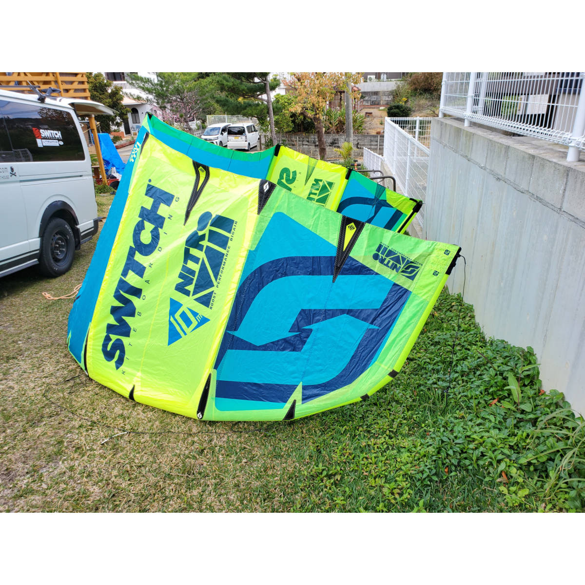 2021 Switch nitro 9 meter kiteboarding kitesurfing kite カイトサーフィン用カイト 4行 カイト＆バッグ _画像2