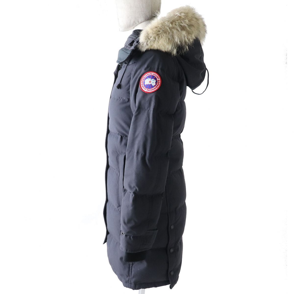 いません CANADA GOOSE - カナダグース ネイビー S/Pの通販 by M Store