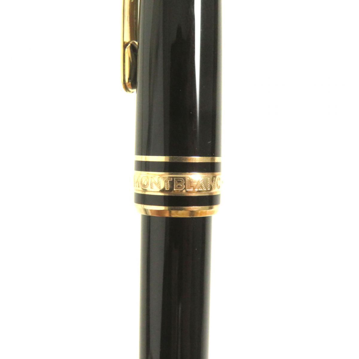 極美品 モンブラン Mニブ スモール ドイツ製 ブラック×ゴールド ペン先 格安購入可能商品 ゴールド万年筆 マイスターシュテュック 【新品】MONTBLANC 筆記具