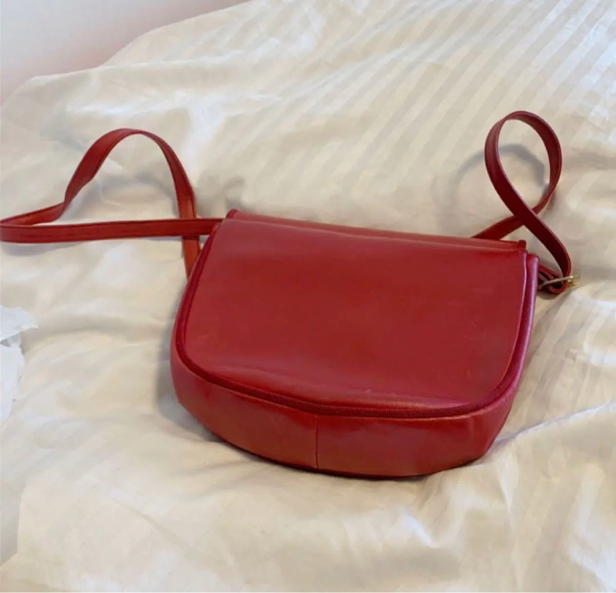 ショルダーバッグ フェラガモ Salvatore ferragamo ヴァラリボン