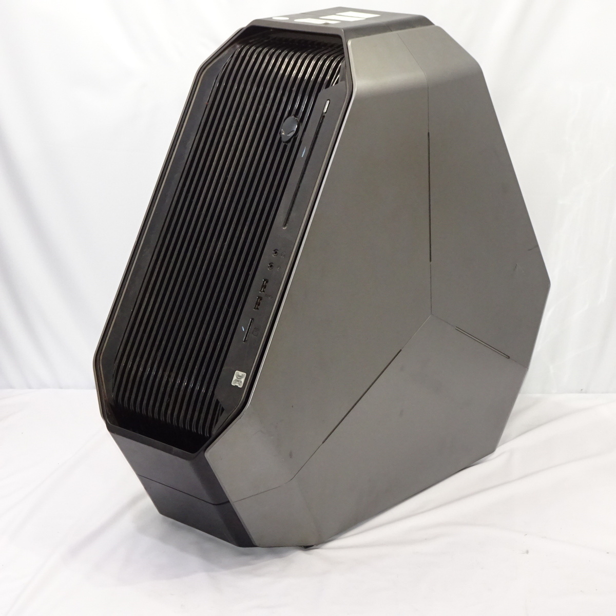 ジャンク】1円~DELL Alienware Area-51 Core i9-7900X 3.3GHz/32GB