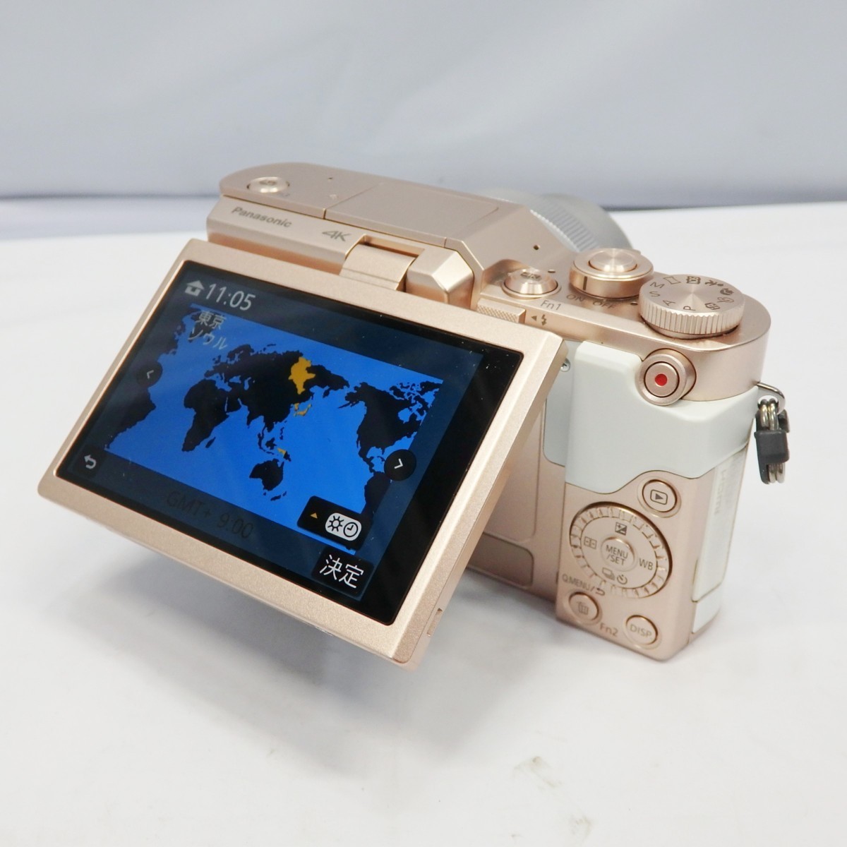 Panasonic ミラーレス一眼カメラ LUMIX DC-GF10W-W ダブルレンズキット