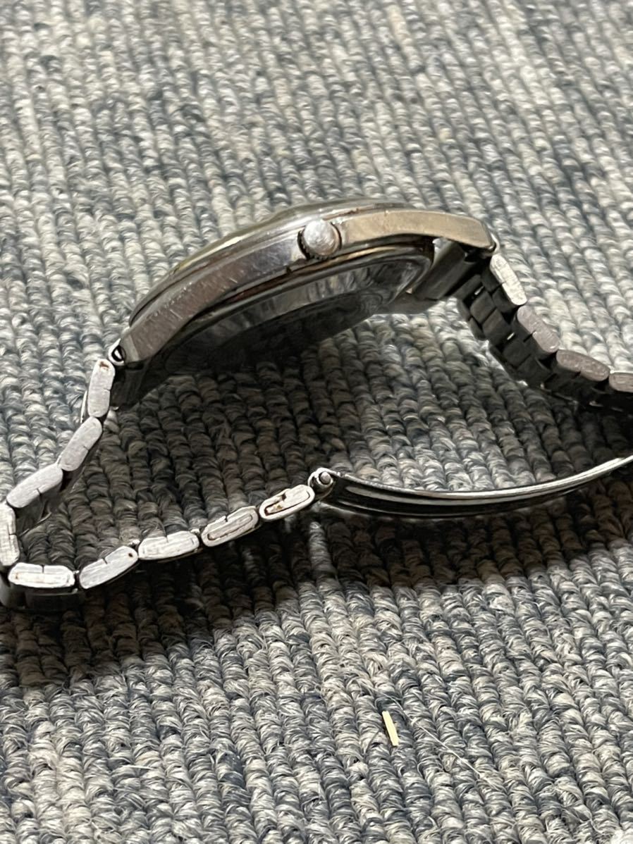 SEIKO セイコー 自動巻 オートマチック 17石 7005-8000 動作品 現状品 腕時計 メンズ 機械式_画像4