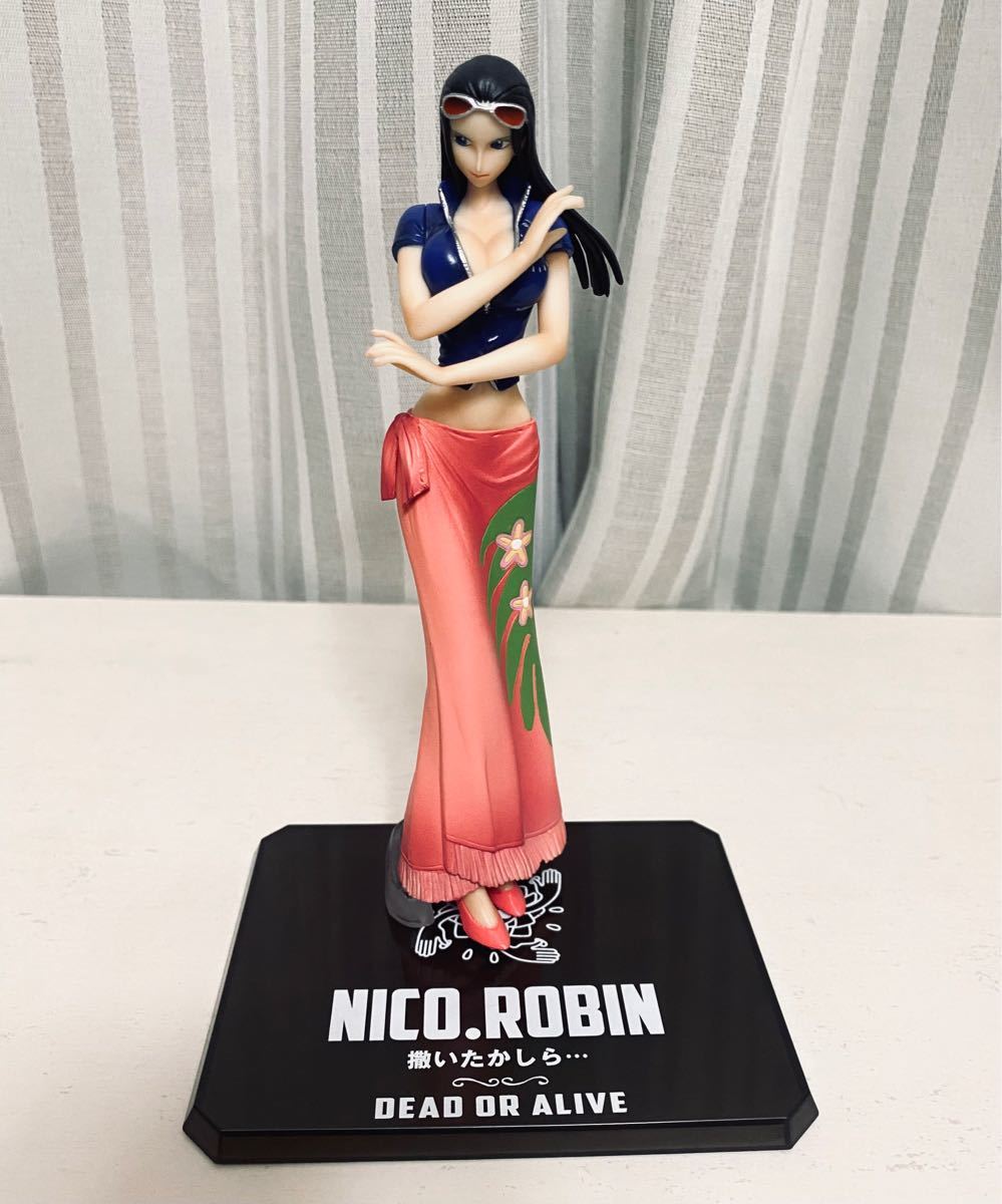 フィギュアーツZERO ワンピース ニコ・ロビン (新世界Ver フィギュアーツZERO ワンピース ニコ・ロビン (新世界Ver