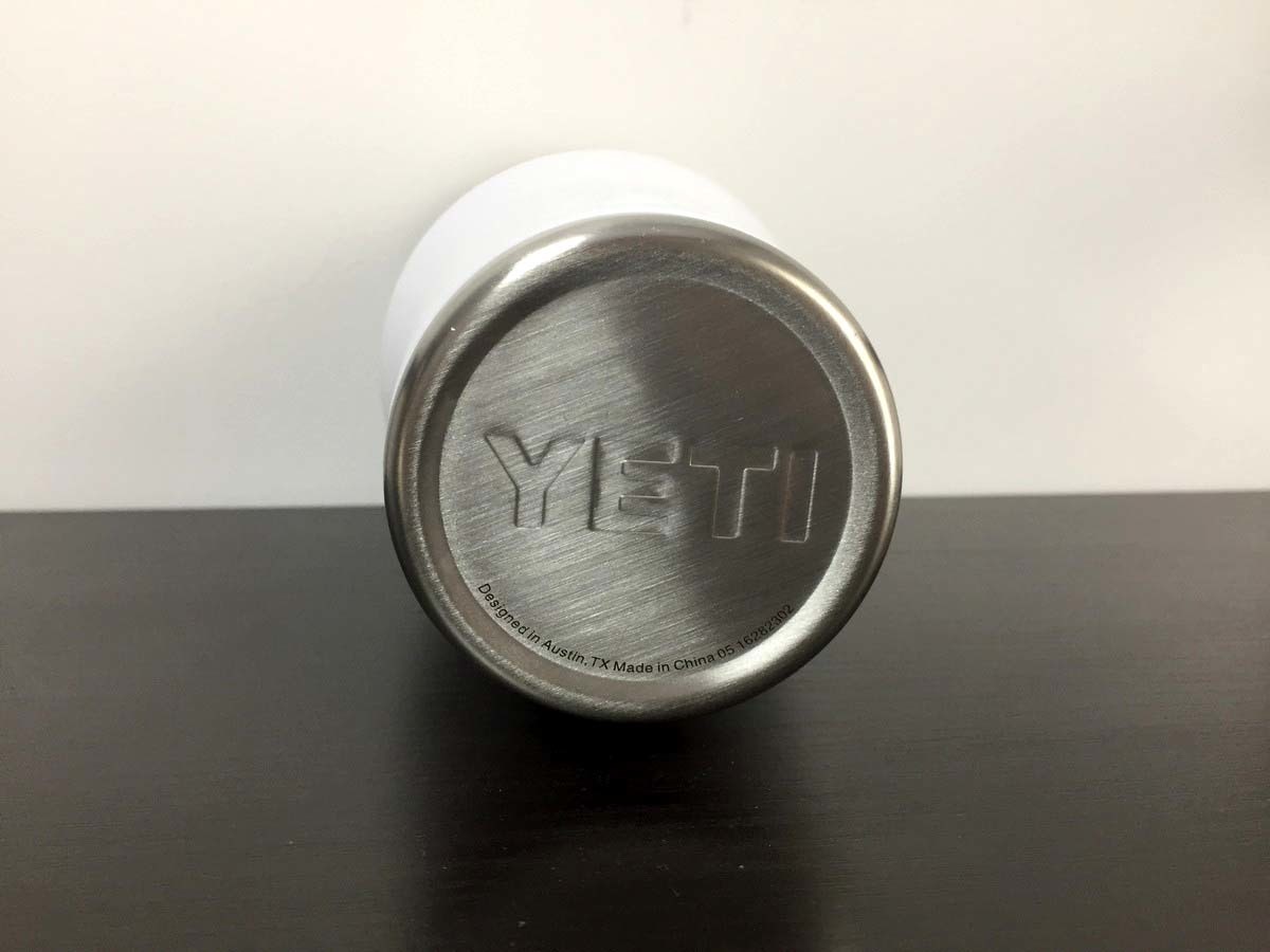 YETI イエティ 30oz ホワイト RAMBLER ランブラー tumbler タンブラー アウトドア キャンプ 定番 コップ_画像3