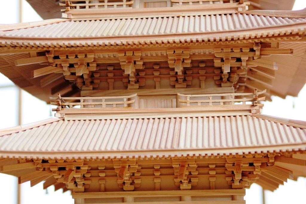 ウッディージョー 1/75 木製建築模型 興福寺五重塔 組立完成品 ウッディージョー 1/75 木製建築模型 興福寺五重塔 組立完成品