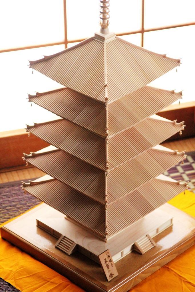 ウッディージョー 1/75 木製建築模型 興福寺五重塔 組立完成品 ウッディージョー 1/75 木製建築模型 興福寺五重塔 組立完成品