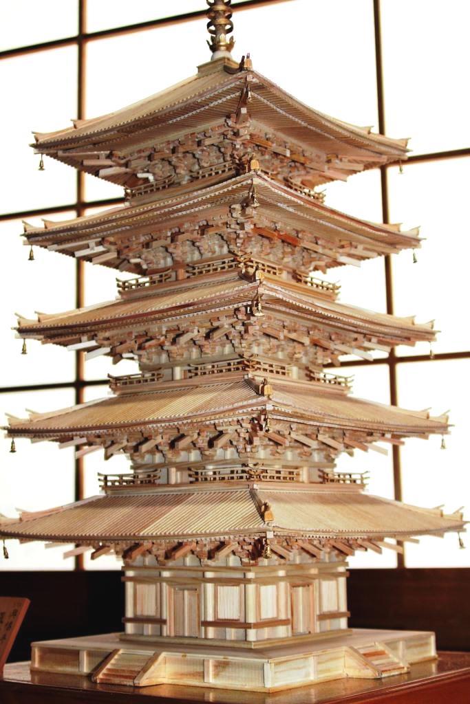 ウッディージョー 1/75 木製建築模型 興福寺五重塔 組立完成品 ウッディージョー 1/75 木製建築模型 興福寺五重塔 組立完成品