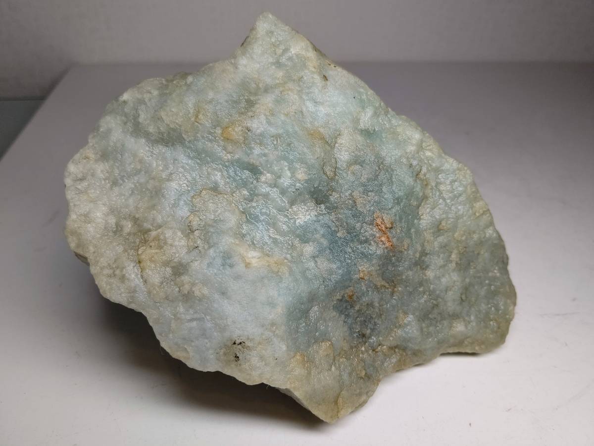 上質・青緑】 ☆1.8kg☆ 翡翠 原石 ヒスイ 鉱物 鑑賞石 糸魚川 水石