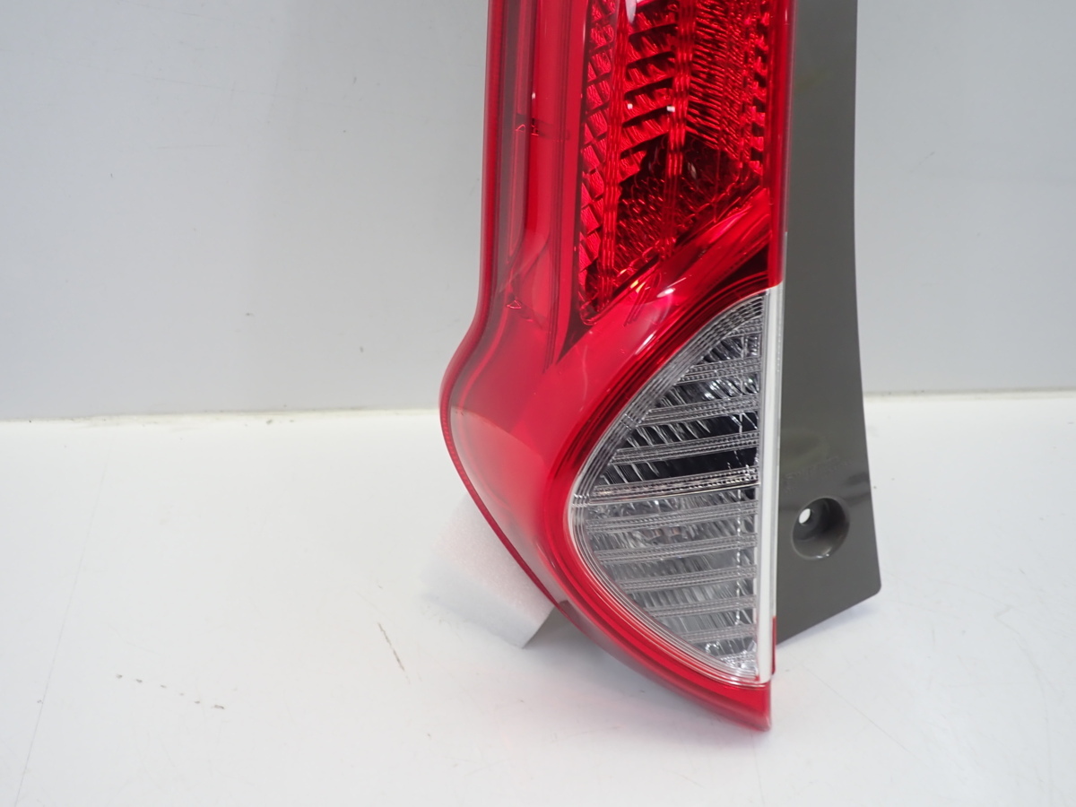 219866/C215 beautiful goods reproduction ending Passo Sette M502E M512E previous term tail light left left side Koito 220-51958 81561-B040 81560-B1100