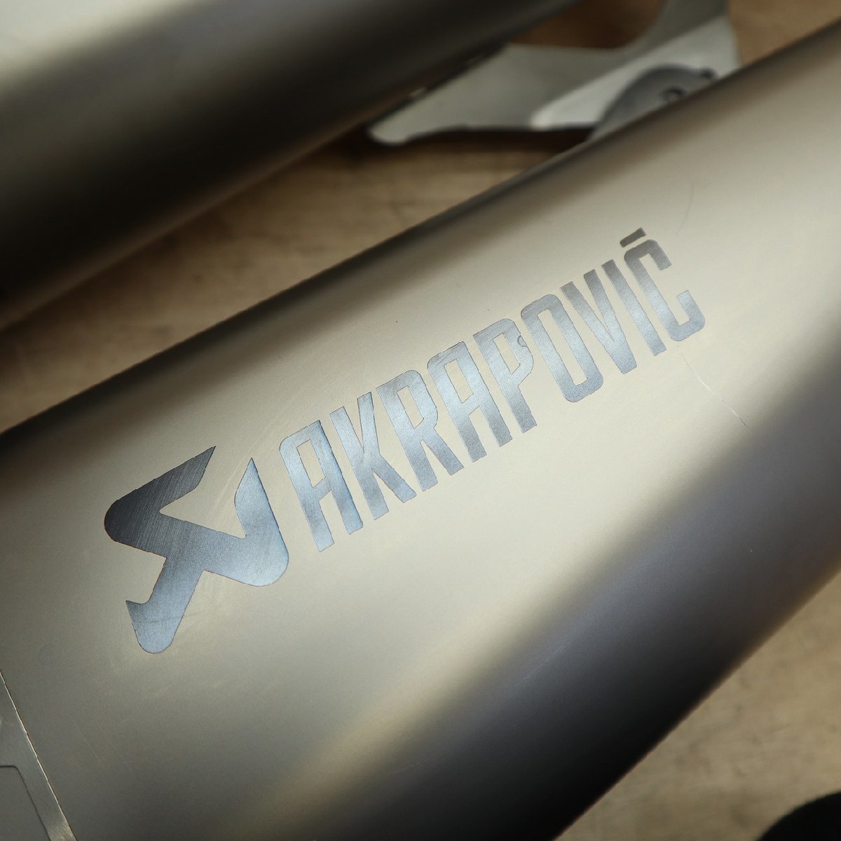BMW K1600GT 純正 オプション AKRAPOVIC/アクラポビッチ BMW K1600GT 純正 オプション AKRAPOVIC/アクラポビッチ