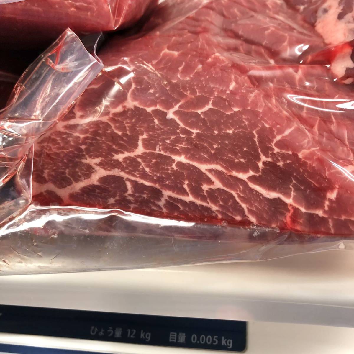 国産　北海道産牛ヒレブロック3分割　1995g焼肉/ステーキ/BBQ/バーベキュ/ギフト/贈答/お歳暮/業務用/4129/1円/シャトーブリアン_画像7