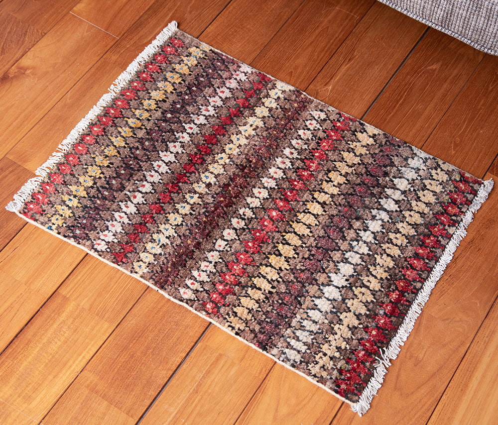 送料無料 ラグ バローチ アンティーク マット (一点物)パシュトゥンの手織り絨毯 73cm x 55cm アフガニスタン
