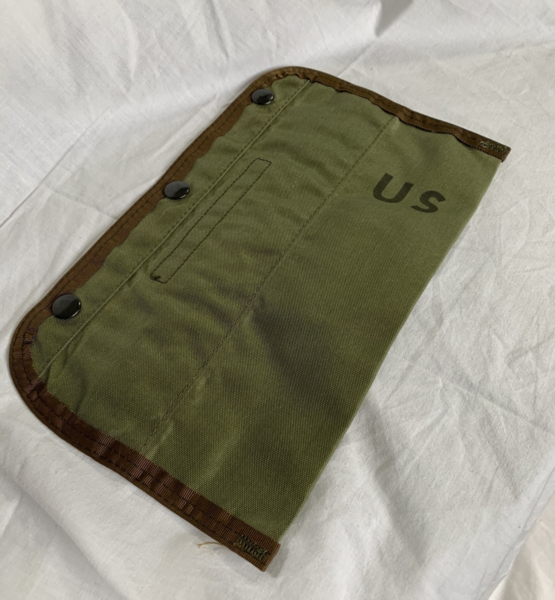 米軍M16A1ライフル クリーニングキットケースOG NYLON 70年製 未使用 US ARMY陸軍 US MC海兵隊 NAVY海軍 USAF空軍 ベトナム戦争 ナム戦1310の画像2