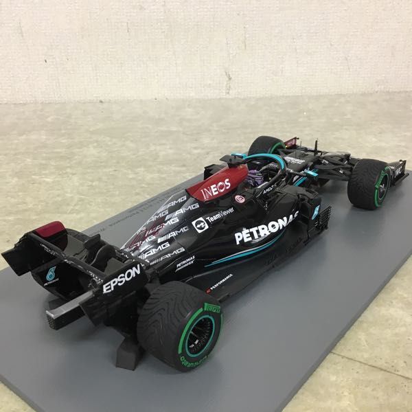 1円~ スパーク 1/18 メルセデス AMG F1 W12 E Performance Winner