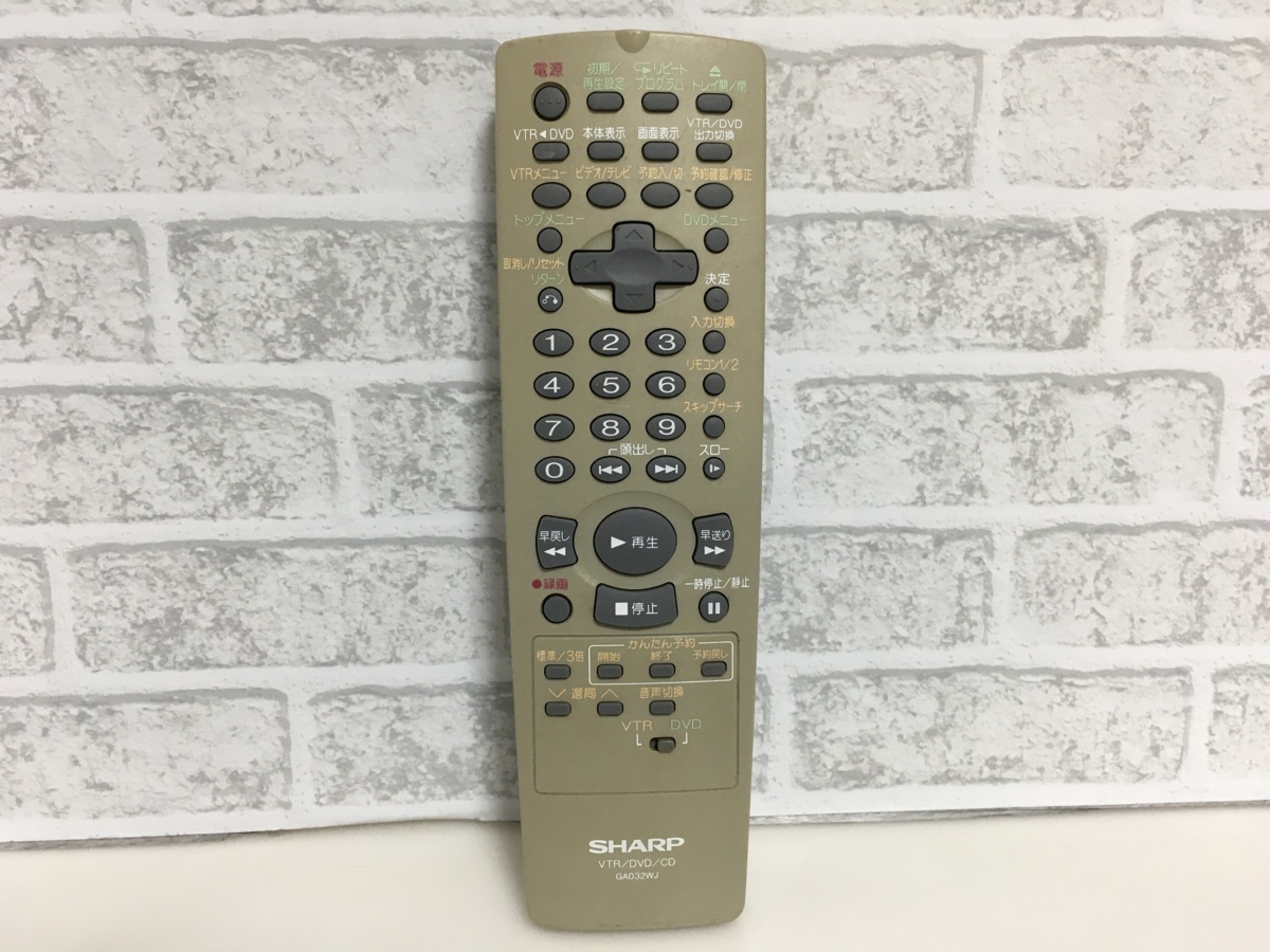 SHARP　リモコン　GA032WJ　中古品M-5563_画像1