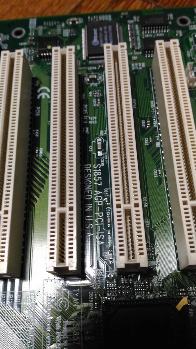 TYAN S1857 Socket370 & Slot1 マザーボード PentiumⅢ ジャンク品！_画像3
