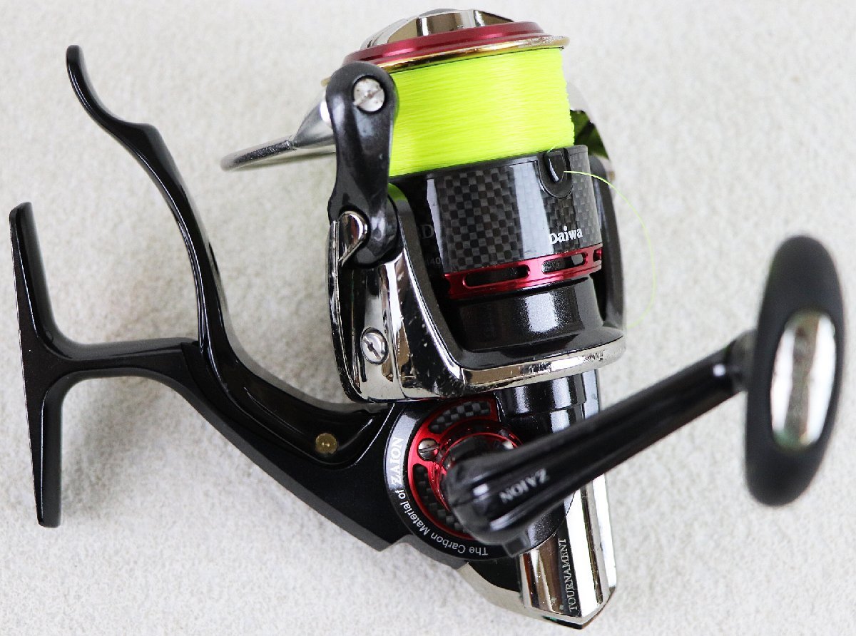 S◇中古品◇釣具 スピニングリール ISO Z競技LBD 055376 ダイワ/Daiwa トーナメント The Carbon Material of ZAION ケースつき_画像3