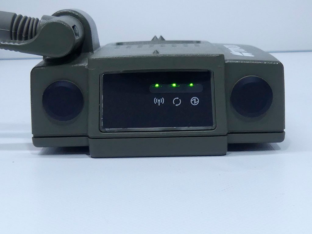 TOPCON IS-205 WT-100 USED トプコン 自動追尾 測量機 現状渡し TOPCON IS-205 WT-100 USED トプコン 自動追尾 測量機 現状渡し