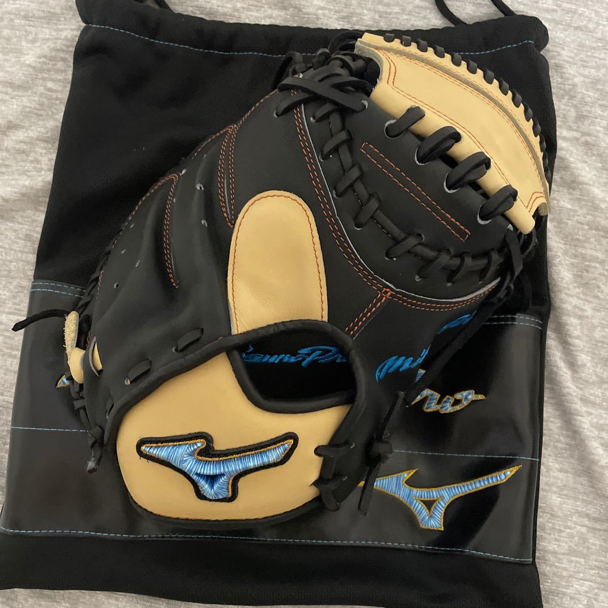 ミズノプロ 軟式キャッチャーミット 炭谷モデル ダイバー ミズノプロ 軟式キャッチャーミット 炭谷モデル ダイバー