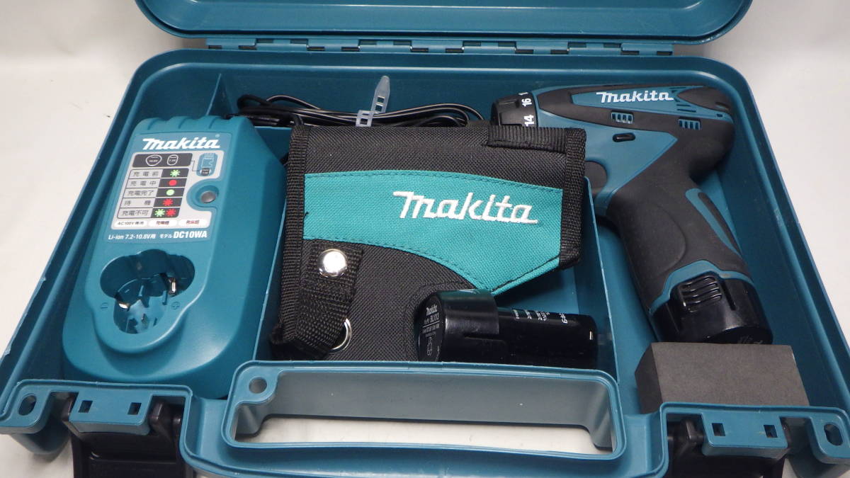 マキタ makita 充電式ドライバドリル DF030DWX 10.8v バッテリ2個付き
