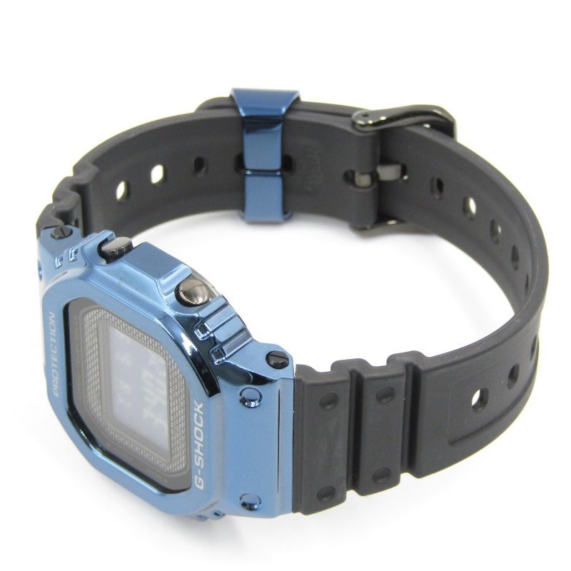 良品 CASIO G-SHOCK Gショック GMW-B5000G-2JF メタル 電波ソーラー