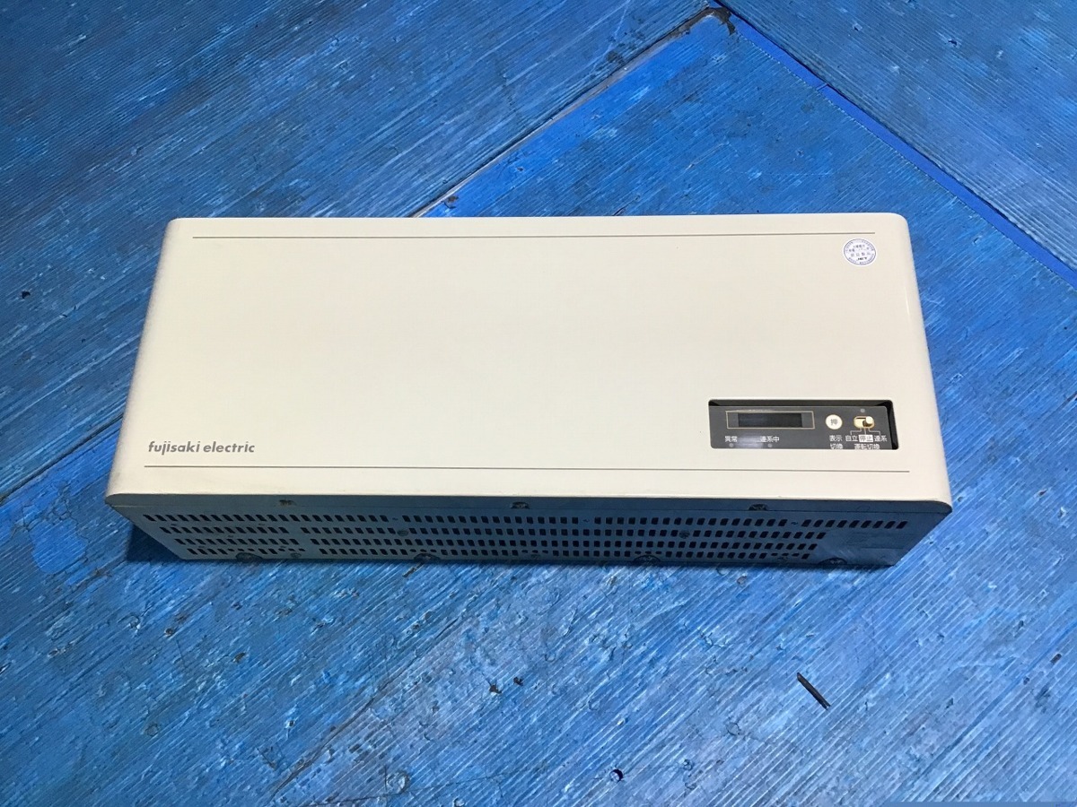 藤崎電機 FUJISAKI F-P050 太陽光 パワーコンディショナ パワコン 動作品 定格出力:5.0KW 定格出力電圧:AC202V 定格出力電流:AC25A ⑧