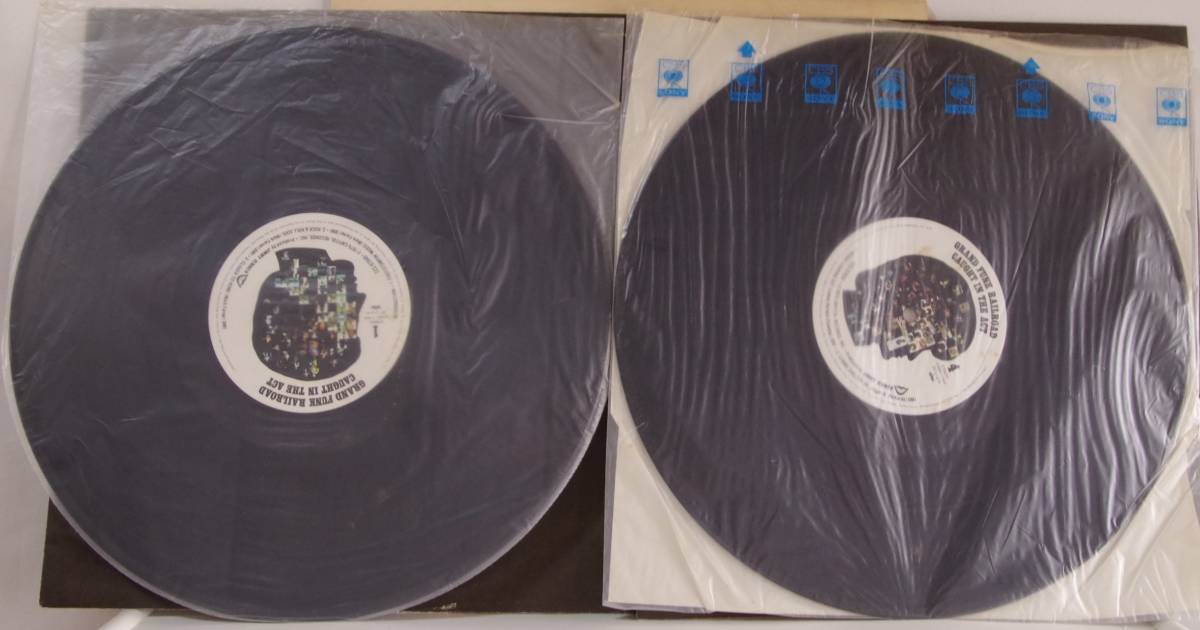 中古LPレコード(簡易洗浄済み)： GRAND FUNK RAILROAD / CAUGHT IN THE ACT / グランド・ファンク・ツアー '75(国内盤：ECS-67049~50)_画像7