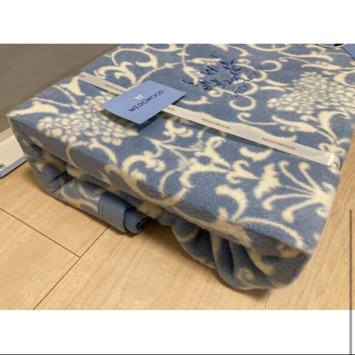 WEDGWOOD 毛布 西川産業 絹毛布 シング140×200 日本製 絹100 WEDGWOOD 毛布 西川産業 絹毛布 シング140×200 日本製 絹100