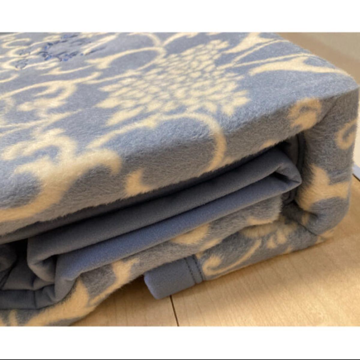 WEDGWOOD 毛布 西川産業 絹毛布 シング140×200 日本製 絹100 WEDGWOOD 毛布 西川産業 絹毛布 シング140×200 日本製 絹100