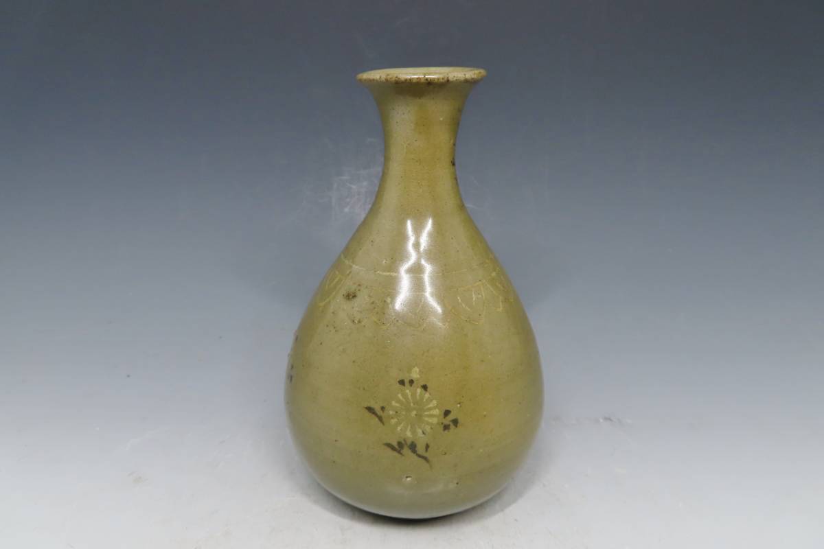 定番HOT】 ヤフオク! - 李朝 高麗青磁 三島白象嵌花文 定番人気 【超ポイント祭?期間限定】 高麗青磁 象嵌 高麗 徳利 韓国 朝鮮 李朝 酒器 陶芸