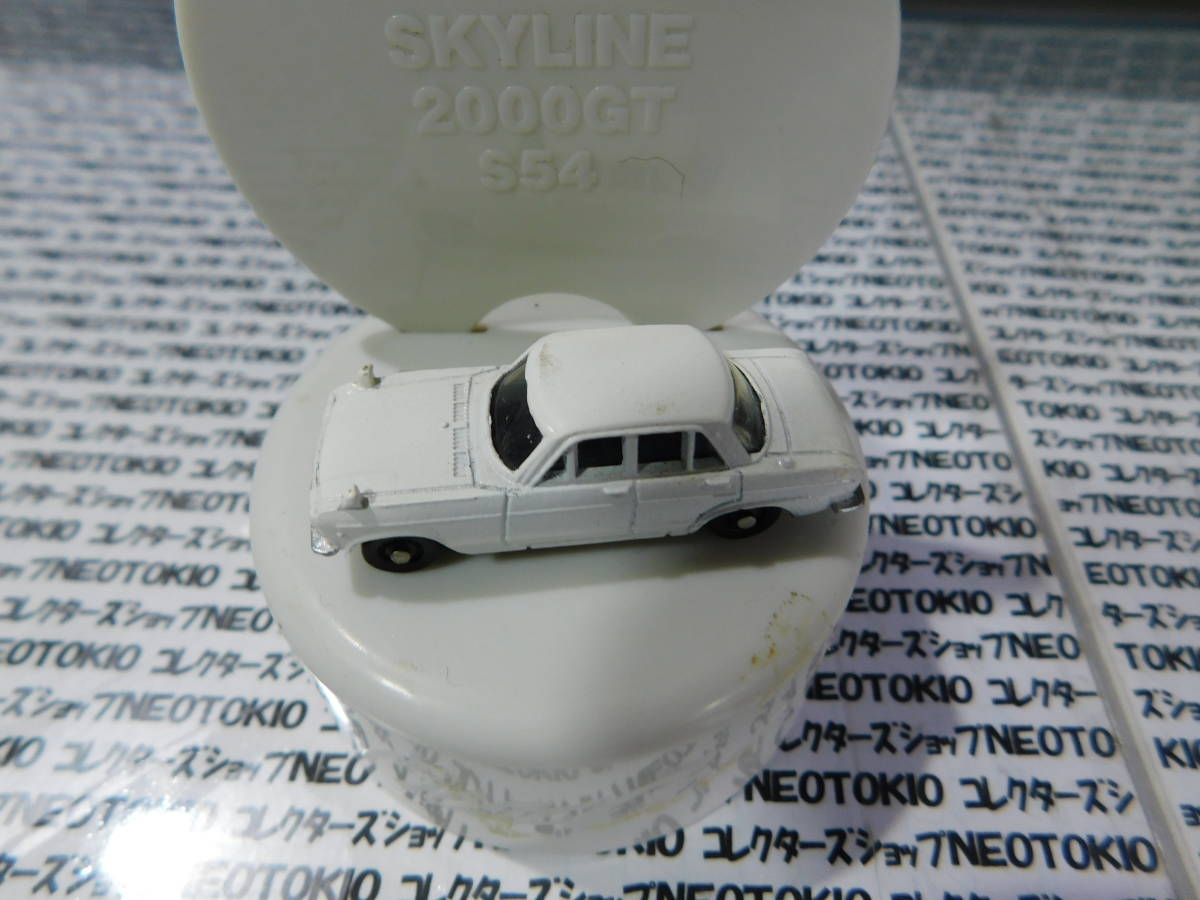 セブンイレブン限定 スカイライン&フェアレディ 歴代の名車 ミニカー・スカイライン2000 S54・Z_画像2