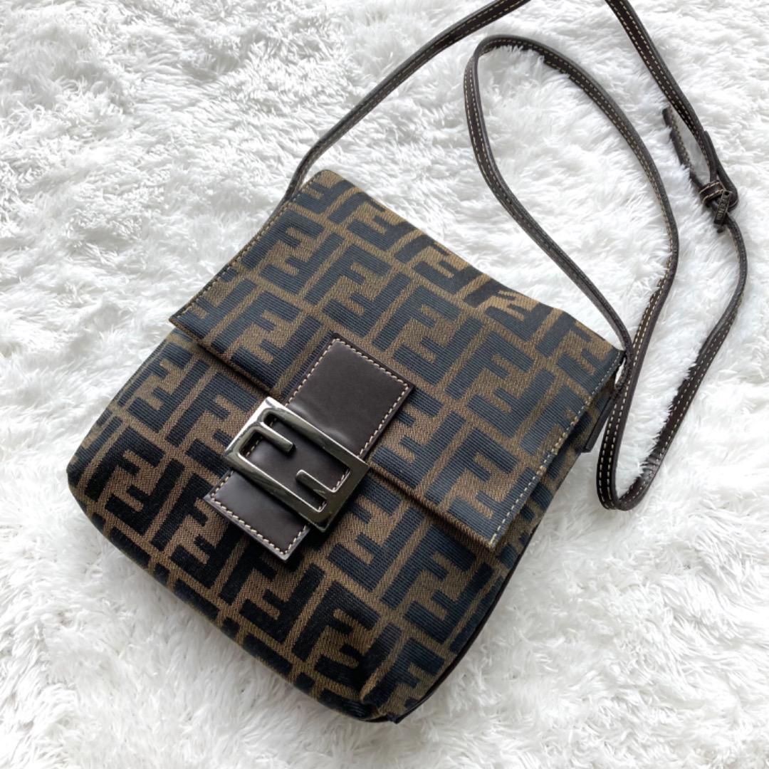 1円～美品◇FENDI フェンディ ズッカ柄 ショルダーバッグ ポーチ FF