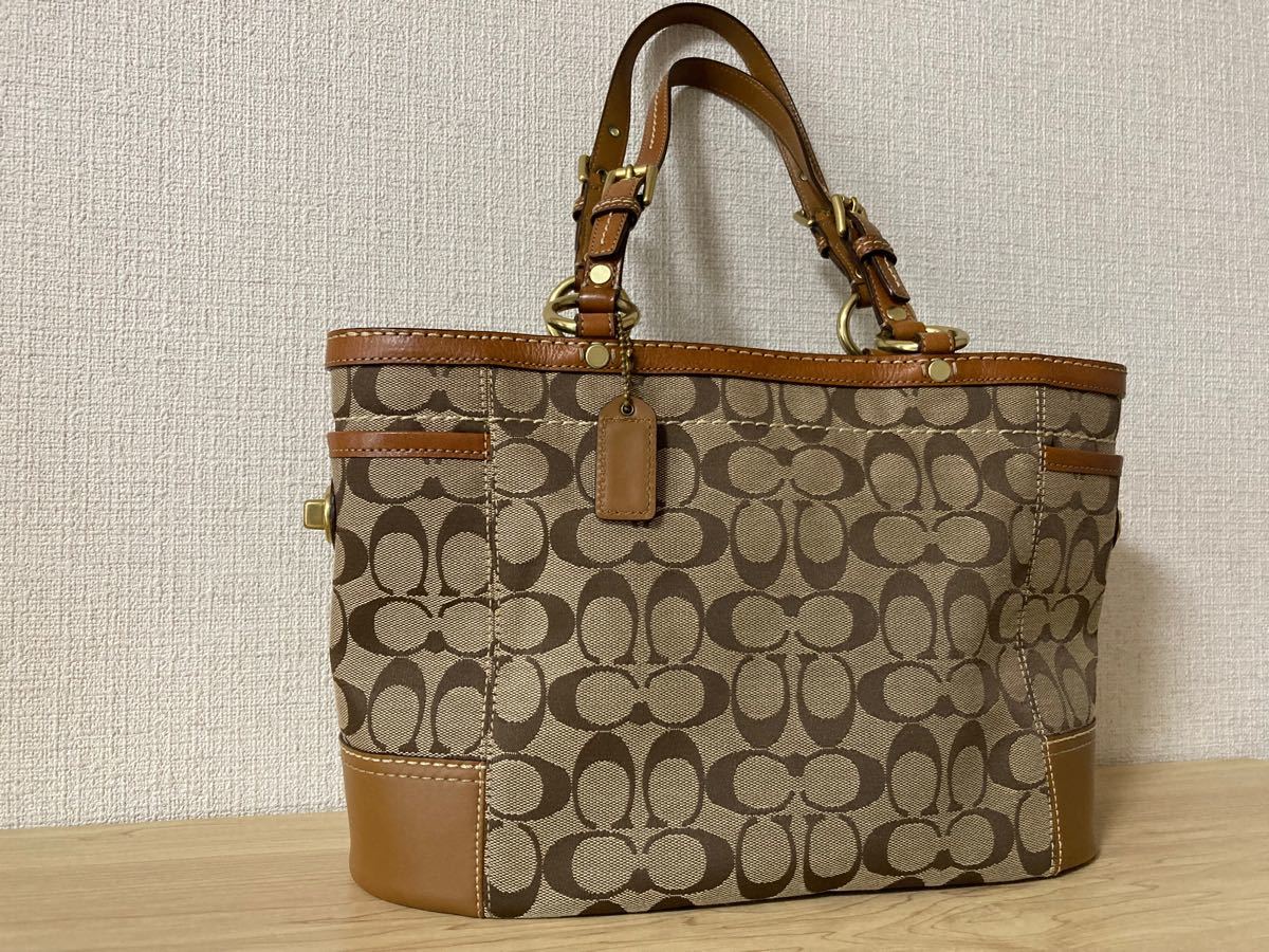 大人気！　レディース　COACH コーチ トートバッグ　未使用