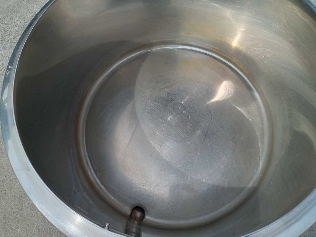 200L ステンレス タンク 約1m×1.2m×高さ0.7m 水槽 油槽 薬剤 200L ステンレス タンク 約1m×1.2m×高さ0.7m 水槽 油槽 薬剤