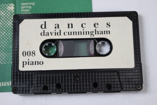 E06/David Cunningham - Dances - Music From Faust/UK Piano 008　　カセットテープ　ノイズ_画像5