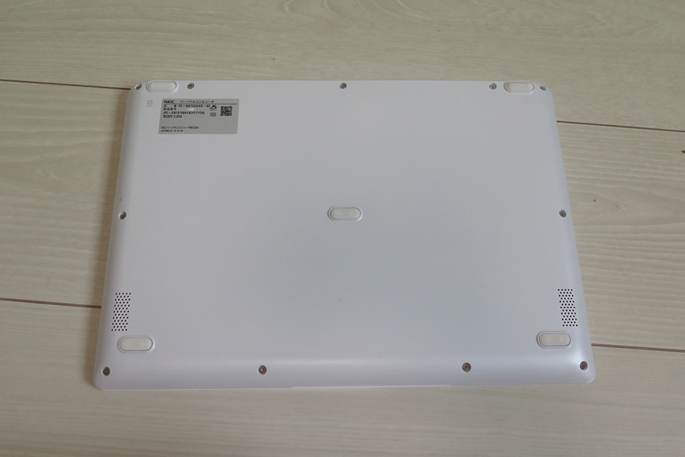 NEC LAVIE Note Mobile NM700/M Intel Core Core i7 8500Y 1.50GHz