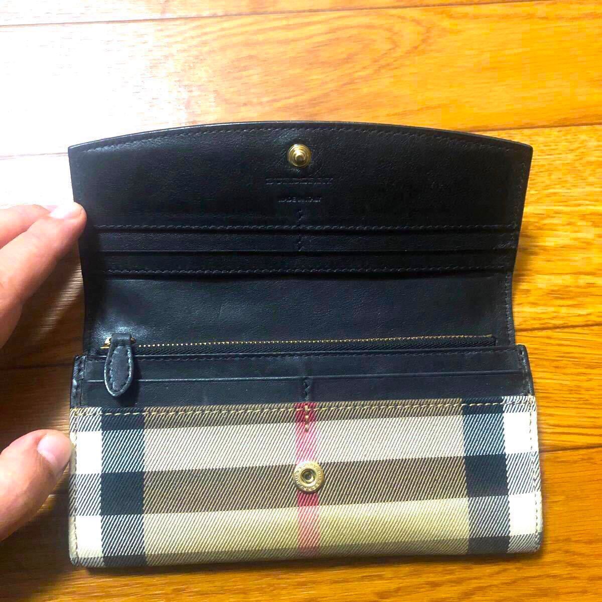 BURBERRY バーバリー 二つ折り長財布 ブラック 箱 保存袋付き BURBERRY バーバリー 二つ折り長財布 ブラック 箱 保存袋付き
